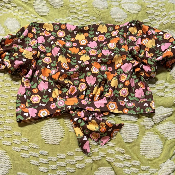 Unique Vintage Smak Parlor vintage inspired crop top. - Picture 5 of 10